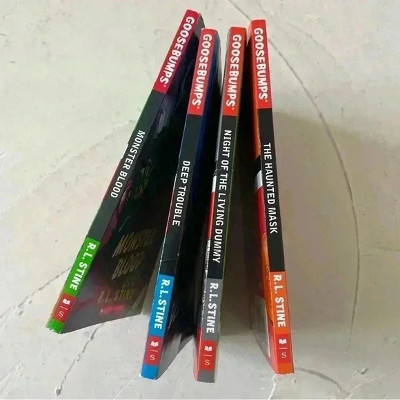 Goosebumps Scholastic R.L. Stein Paperback Lot of 4 Books - Picture 4 of 7